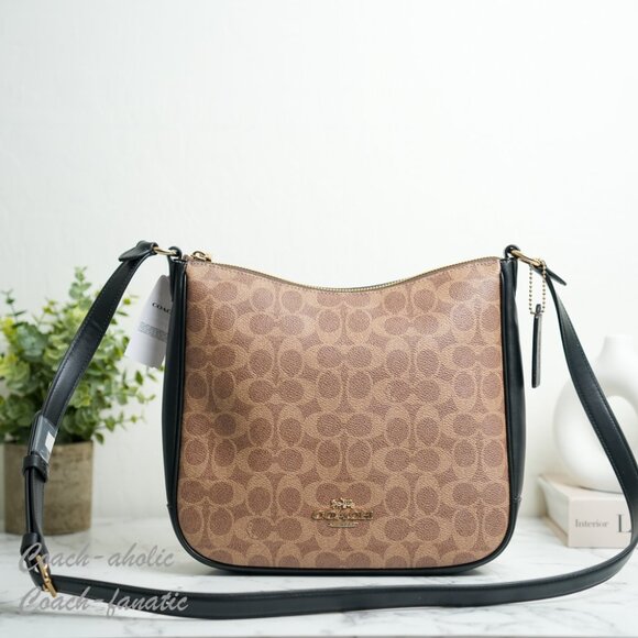 Coach CZ177 Ellie File Bag In Signature Canvas Tan/Black - Picture 3 of 13